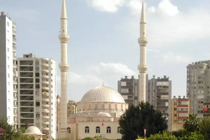 Ali Öz Cami kapak fotoğrafı