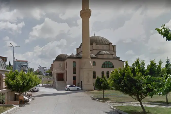 Bahçeşehir Erdoğanlar Cami kapak fotoğrafı