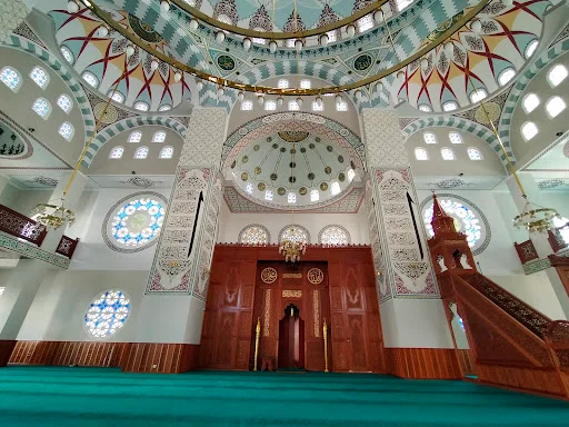 Emirsultan Cami kapak fotoğrafı