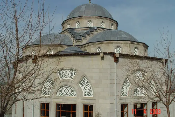 Çayyolu Zümrüt Cami kapak fotoğrafı
