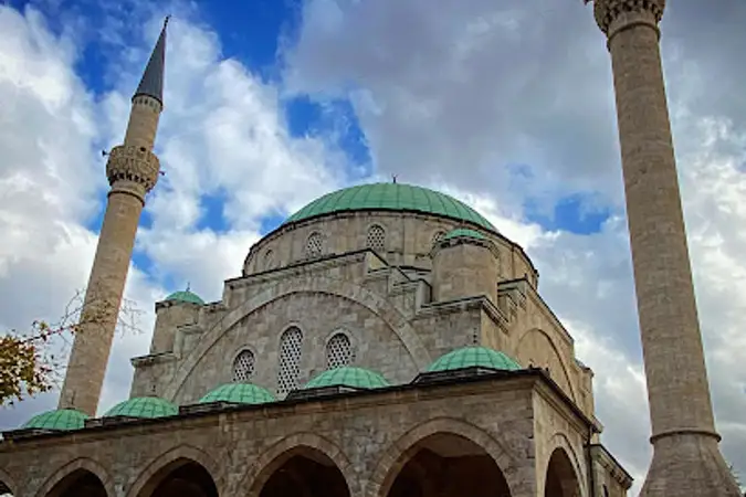 Maltepe Cami kapak fotoğrafı