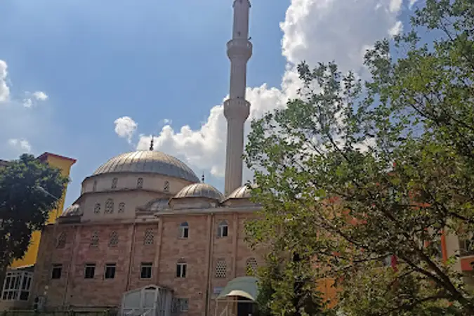 Yıldız Mustafa Rüştü Argıt Cami kapak fotoğrafı