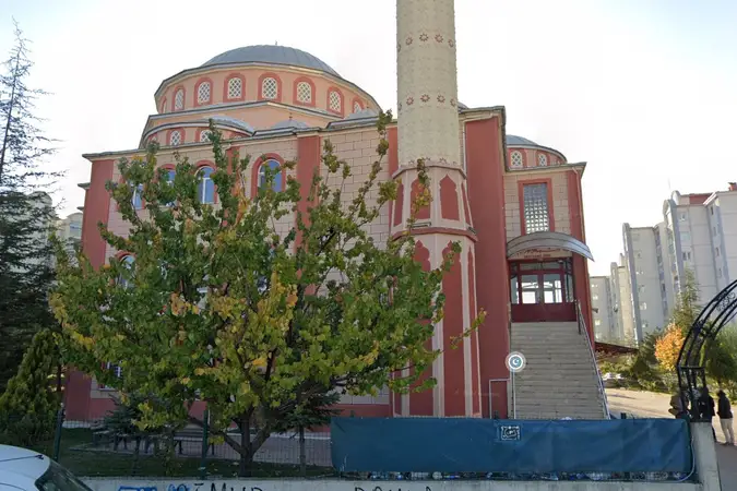 Elvankent Oğuzlar Ulu Cami kapak fotoğrafı