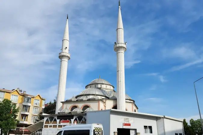 Eyübb Sultan Cami kapak fotoğrafı