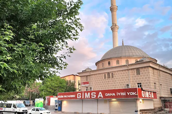 Fatih Mehmet Akif Ersoy Cami kapak fotoğrafı
