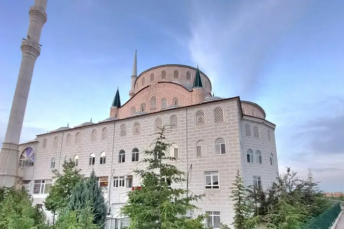 Osmanlı Cami kapak fotoğrafı