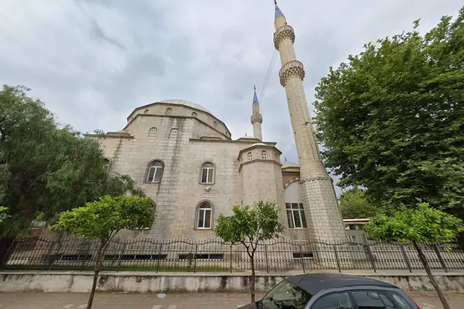Davutlar Halil Gökyürek Cami kapak fotoğrafı