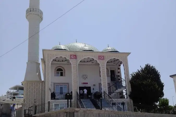 Soğucak Mehmet Sabri Bilici Cami kapak fotoğrafı