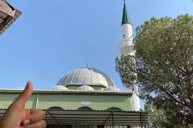 Armutçuk Cami kapak fotoğrafı