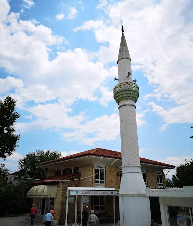 Güre Kaplıcalar Cami kapak fotoğrafı