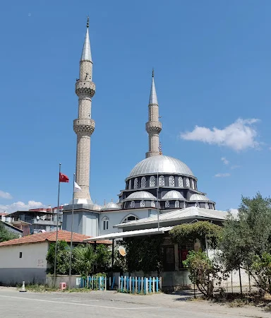 Hüseyin Uzun Cami kapak fotoğrafı