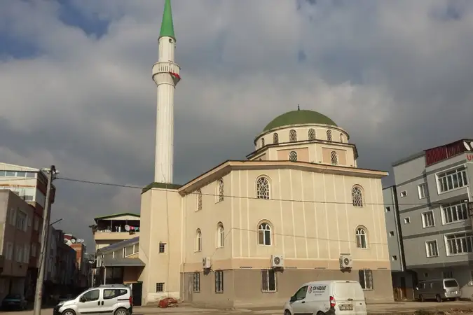 Mahmutoğlu Cami kapak fotoğrafı