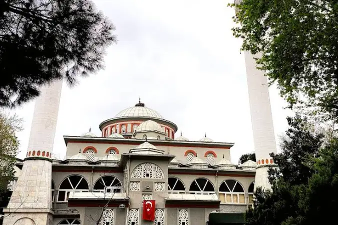 Çalı Mahallesi Çalıkhalil Camii kapak fotoğrafı