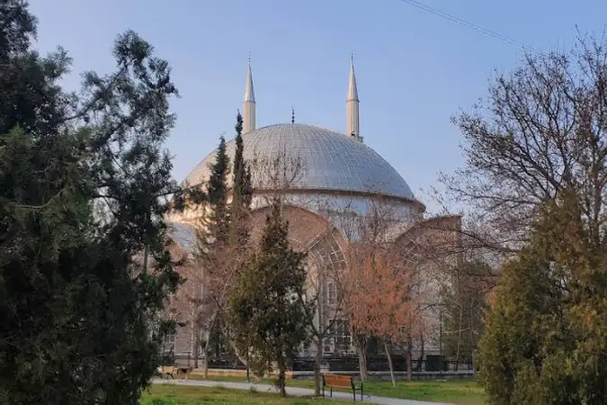 Edebali Cami kapak fotoğrafı