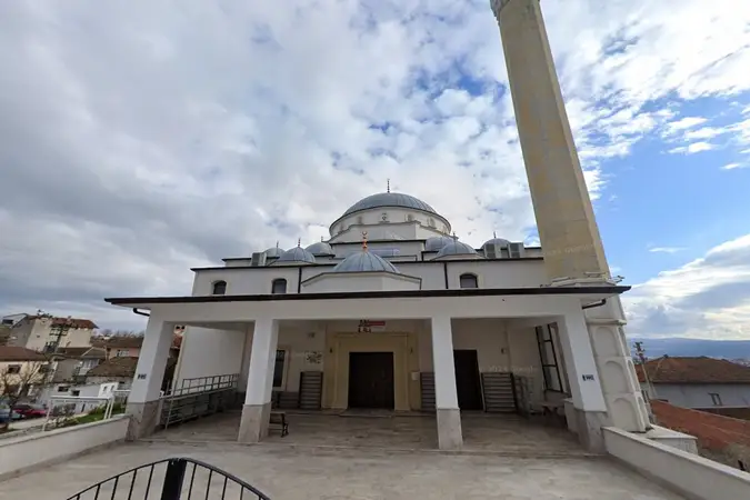 İrfaniye Merkez İlay Cami kapak fotoğrafı