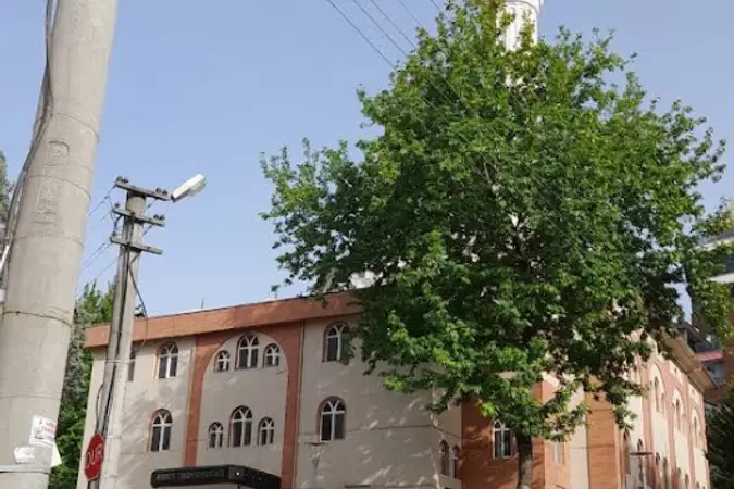 Mehmet Zait Kotku Cami kapak fotoğrafı