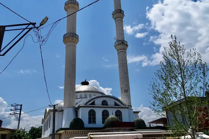 Ürünlü Mahallesi Cami kapak fotoğrafı
