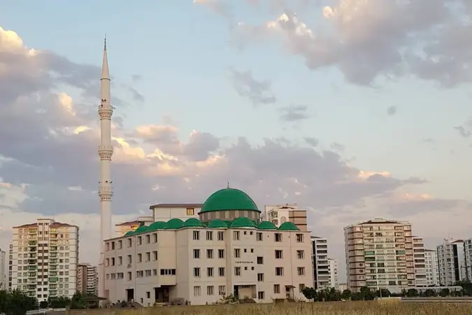 Hz. İbrahim Cami kapak fotoğrafı