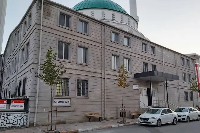 Hz. Osman Cami kapak fotoğrafı
