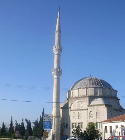 Baklalı Hz. Osman Cami kapak fotoğrafı