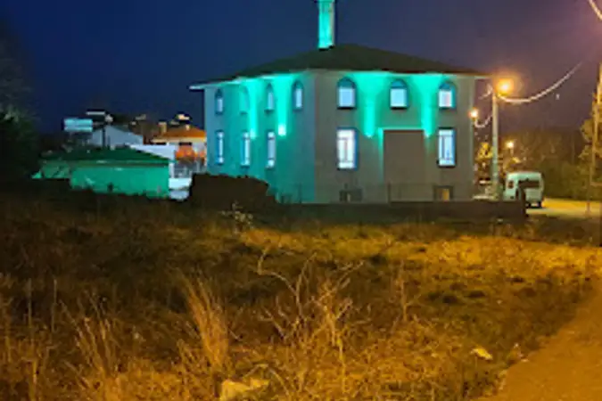 Çınardere Hacı Kemal Cami kapak fotoğrafı
