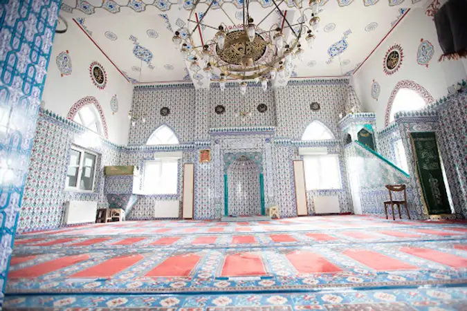 Hadımköy Darende Cami kapak fotoğrafı