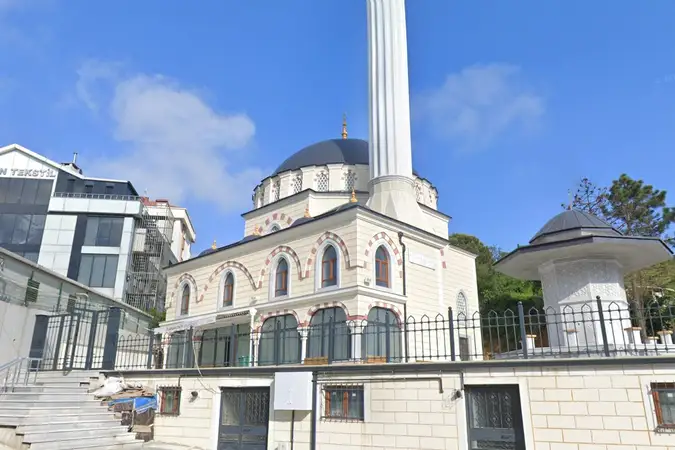Halilurrahman Cami kapak fotoğrafı