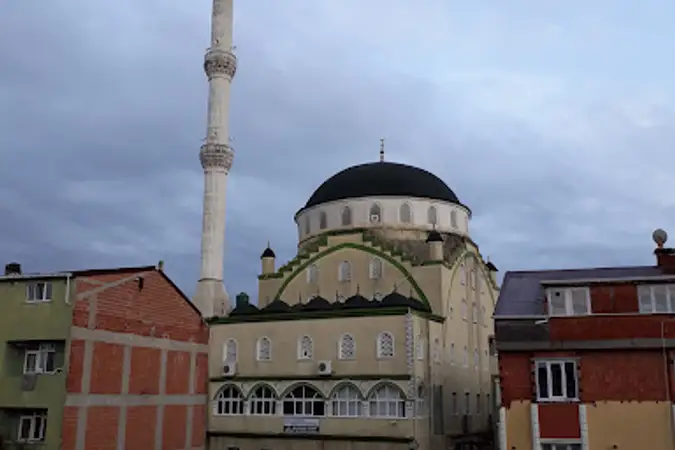 Hz. Ebubekir Cami kapak fotoğrafı