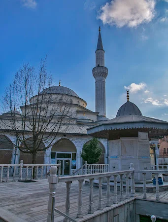 Zekeriyabey Cami kapak fotoğrafı