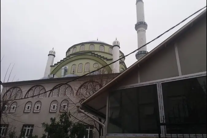 Cihangir Cami kapak fotoğrafı