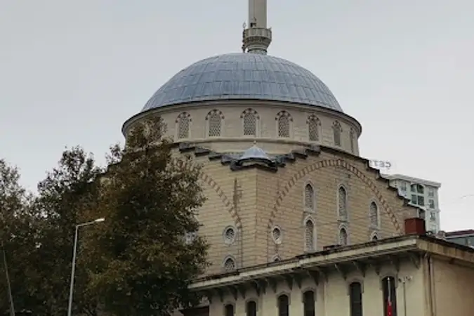 Yed'i Beyza Zeliha Hatun Cami kapak fotoğrafı