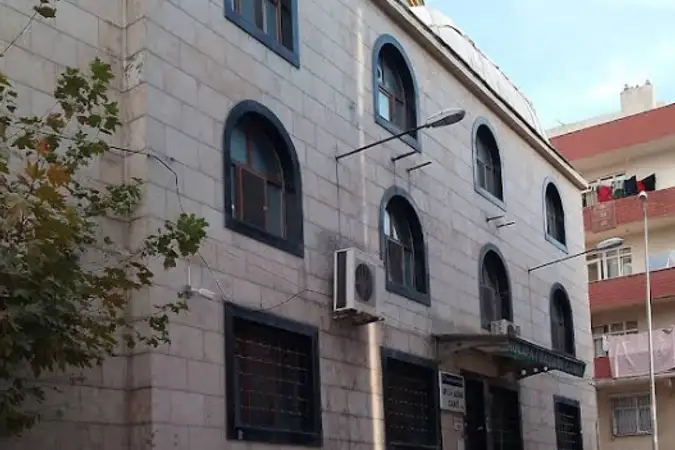 Hülafa-i Raşidin Cami kapak fotoğrafı