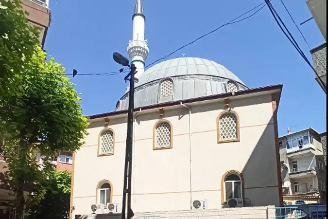 Yenibosna Hz. Ömer Cami kapak fotoğrafı