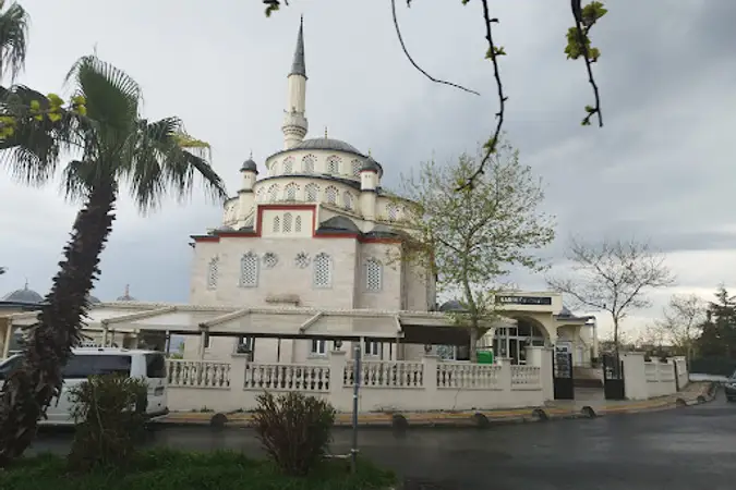 Basınköy Cami kapak fotoğrafı