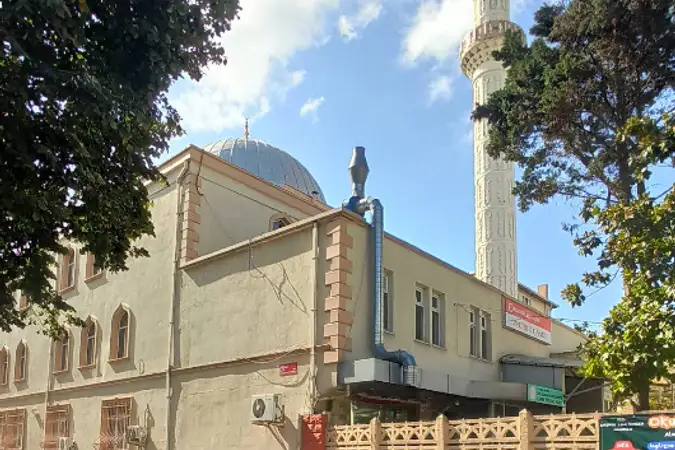 İncirli Cami kapak fotoğrafı