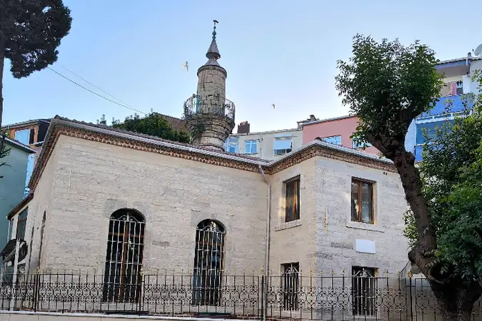 Osmaniye Hamidiye Cami kapak fotoğrafı
