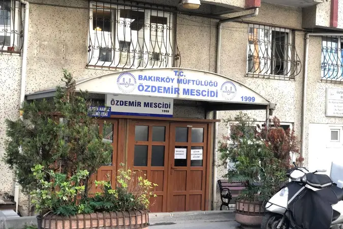 Özdemir Mescidi kapak fotoğrafı
