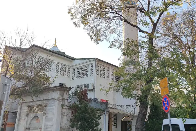 Yeşilköy Bezmi Alem Cami kapak fotoğrafı