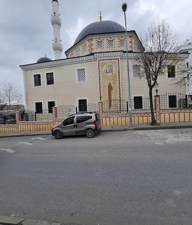 Altınşehir Eski Merkez Cami kapak fotoğrafı