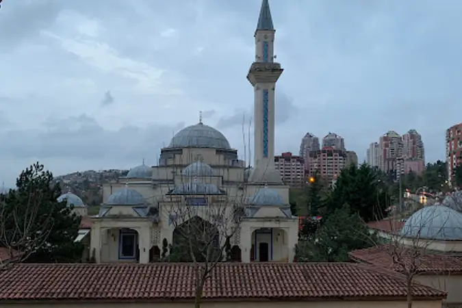 Bahçeşehir Cami kapak fotoğrafı