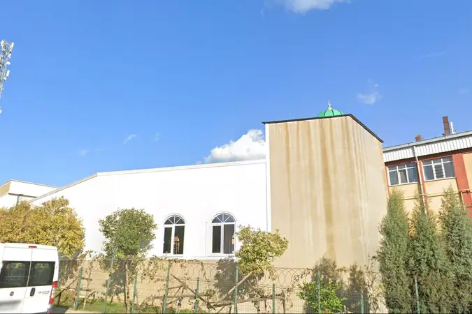 Cila Ve Nikelajcilar Sanayi Sitesi Cami kapak fotoğrafı