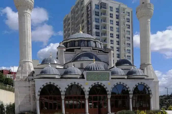 Ebussuud Efendi Cami kapak fotoğrafı