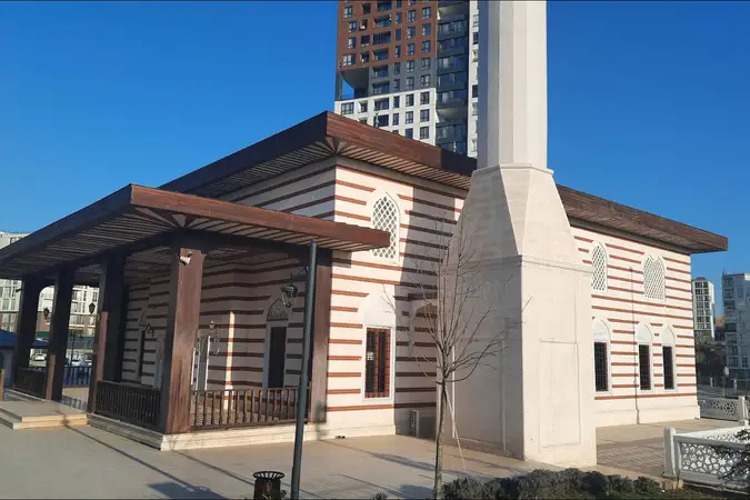 Emlak Konut Başakşehir Evleri Cami kapak fotoğrafı