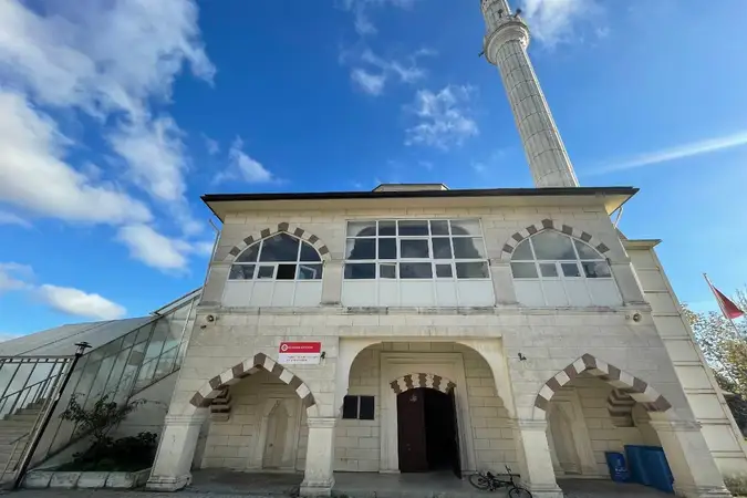 Mehmet Şükrü Paşa Cami kapak fotoğrafı