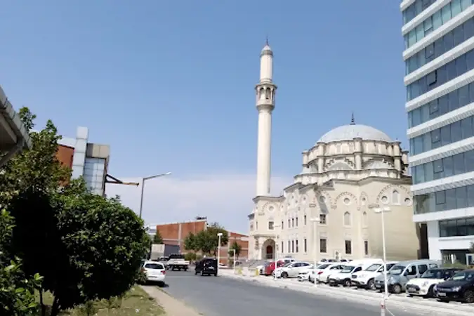 Metal-İş Cami kapak fotoğrafı