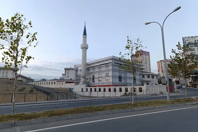 Mustafa-cumali Alper Cami kapak fotoğrafı