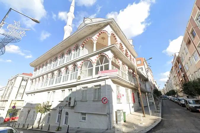 Kartaltepe Çifteşerefeli Cami kapak fotoğrafı