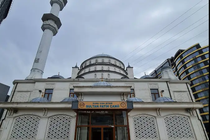 Sultan Fatih Cami kapak fotoğrafı