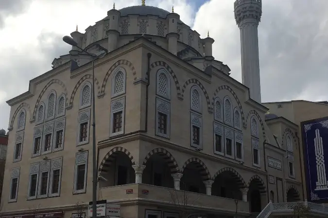 Vatan Cami kapak fotoğrafı