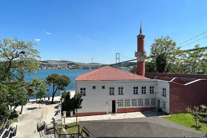 Defterdar İbrahim Paşa Cami kapak fotoğrafı